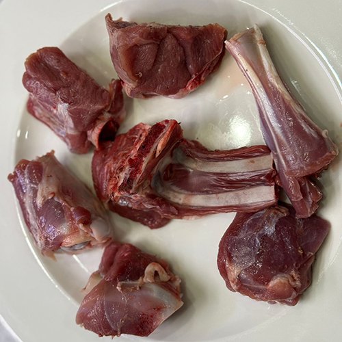 Fresh Mutton Curry Cut (16 pcs/kg), 1 Kg Pack
